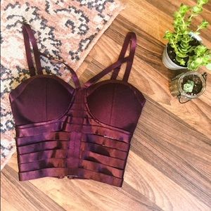 Strappy cropped maroon tank